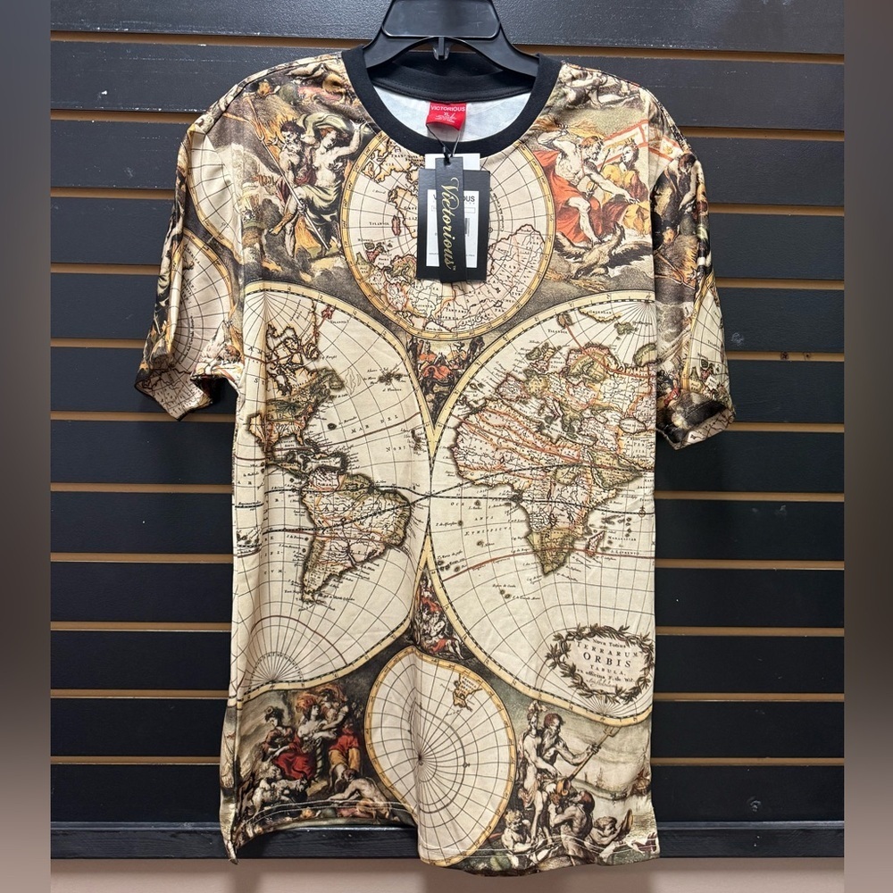 NWT victorious Los Angeles World Map Print Men's Shirt